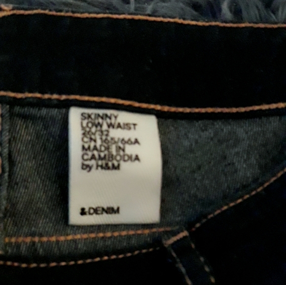 Jeans - Picture 3 of 3